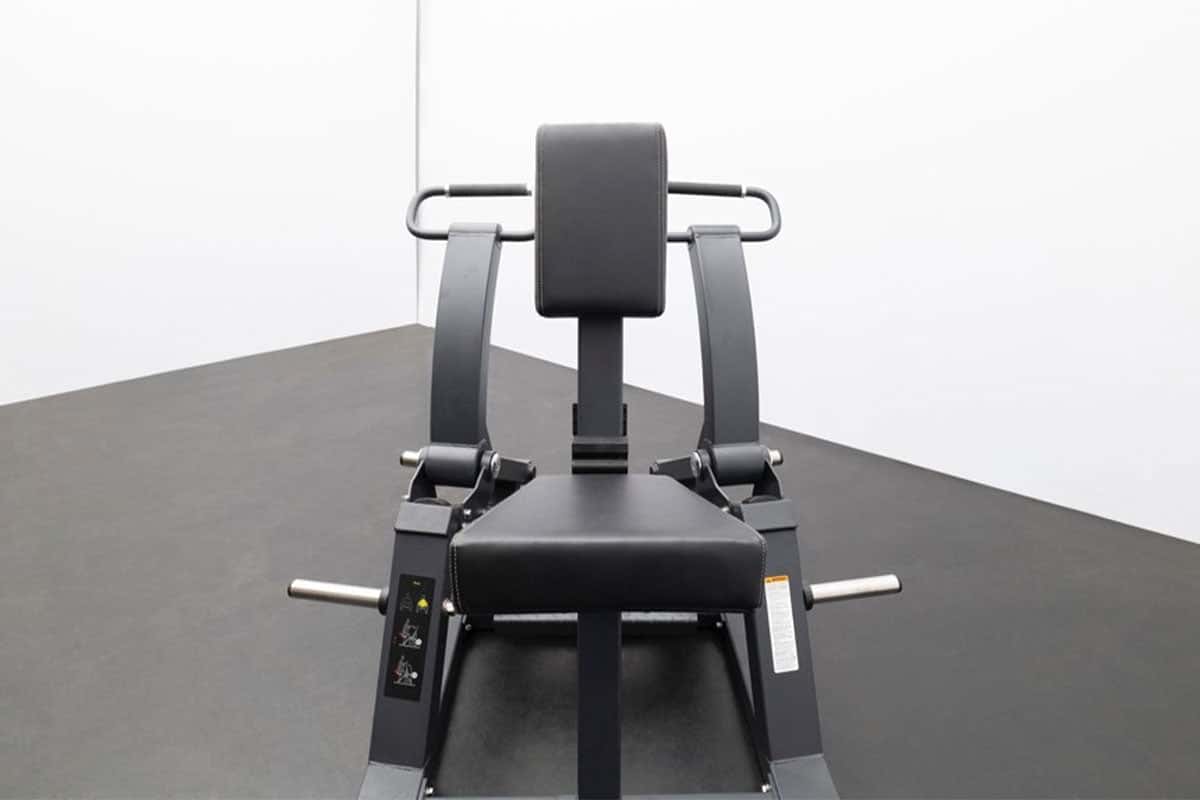 GR802 Plate Loaded Row-6