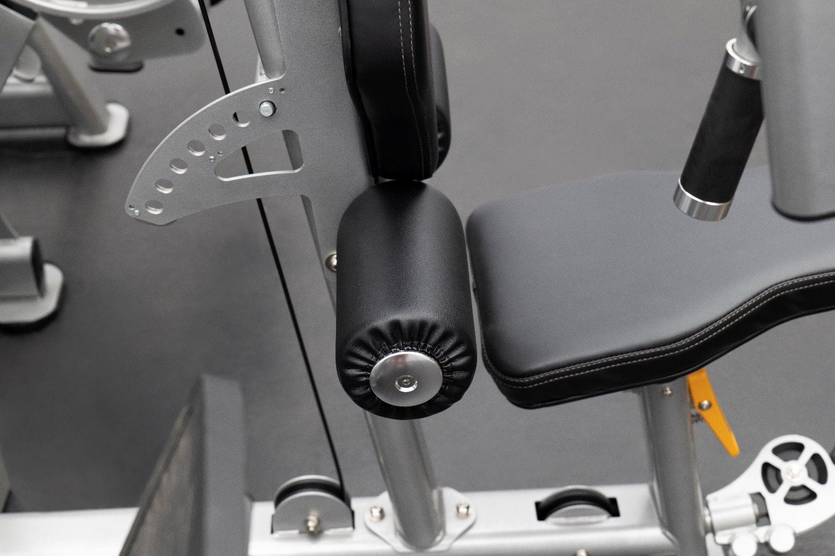 MTI4001A 2 Station Multi-Gym (Chest/Back, Leg Extension/Curl) - Subfeature Image