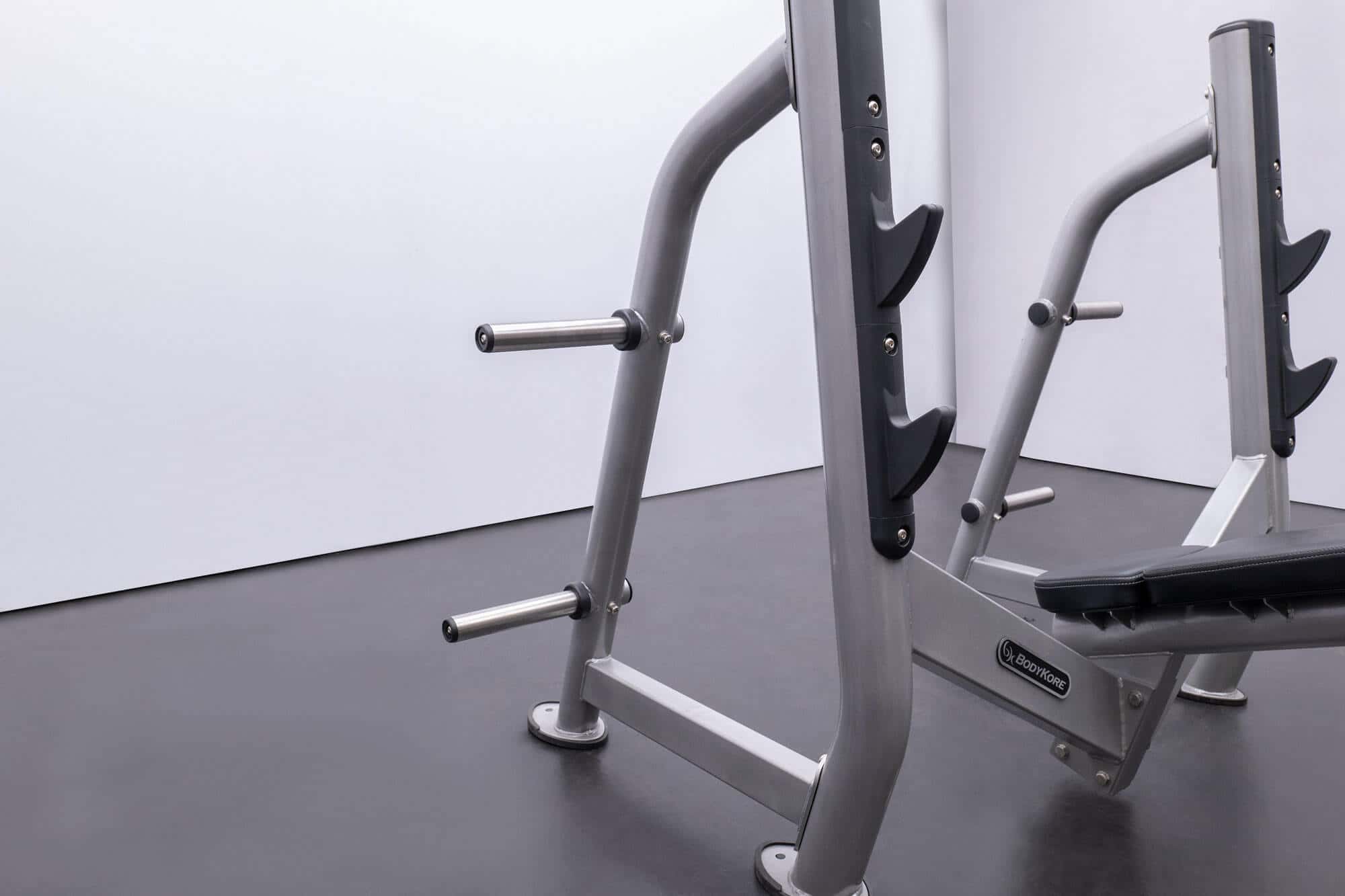 CF2153 Olympic Decline Press-7