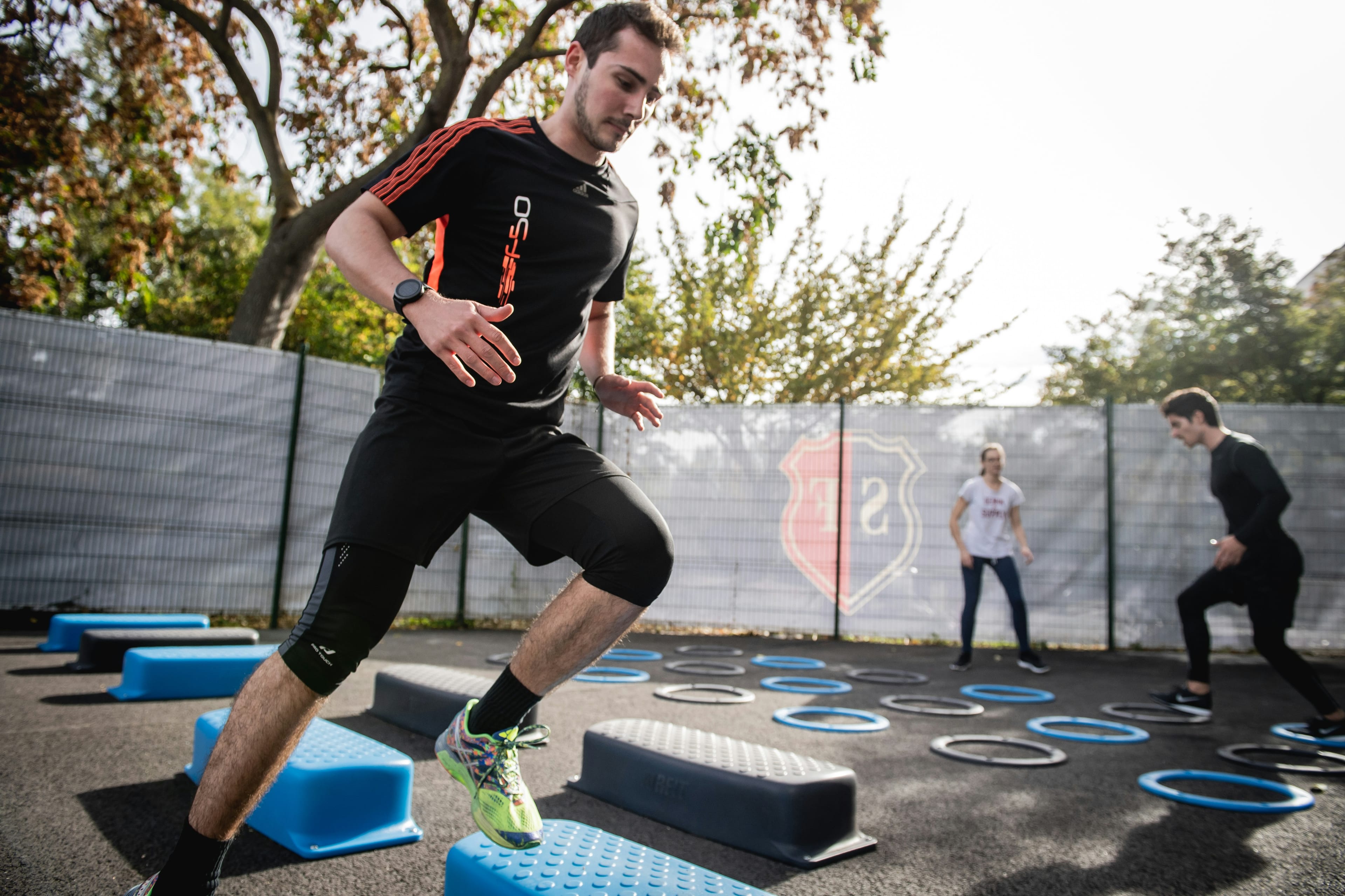 Beginner’s Guide to Zone 2 Cardio With Strength Training (Hybrid Model Explained)